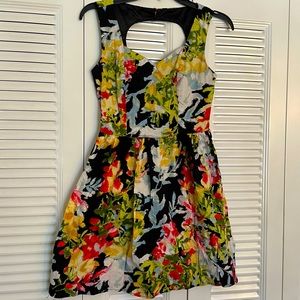 dELia Dress